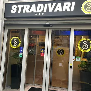*** Szálloda Stradivari Olaszország